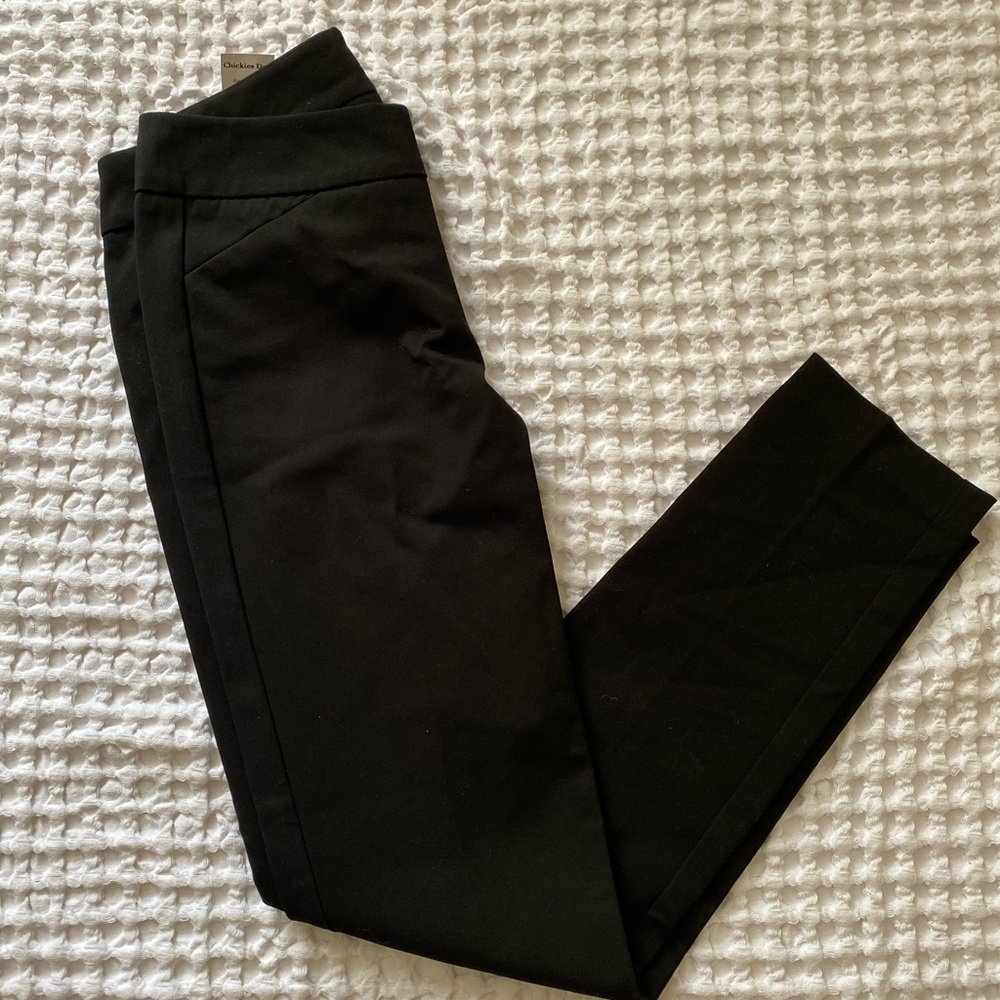 NWT Ecru Ankle Pants